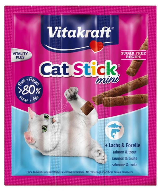 фото Лакомство для кошек vitakraft cat-stick mini колбаски лосось-форель, 3х6 г