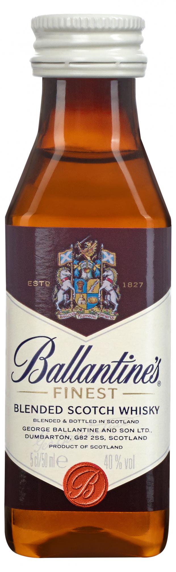 Виски баллантайнс файнест. Ballantines Finest Blended Scotch. Виски Ballantine’s Finest 0,05. Виски Ballantine's Finest, 0.5 л. Виски Баллантайнс Файнест, 0.7.