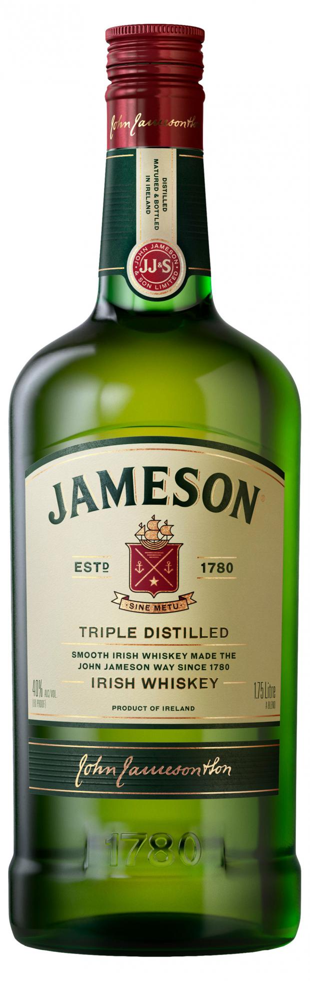 Виски jameson купажированный. Виски ирландский Джемесон, 0,5 л, 40%. Виски Jameson Triple distilled. Виски ирландский Джемесон 0.5. Виски Jameson, 0.5 л.